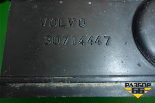 Дефлектор радиатора правый (3M5110B738BF) для Ford Focus 2 с 2008-2011г