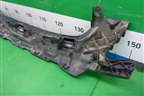Кронштейн переднего бампера центральный (8M5117E778AE) для Ford Focus 2 с 2008-2011г