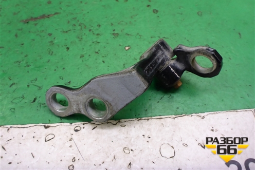 Петля двери задней левой нижняя для Ford Focus 2 с 2008-2011г