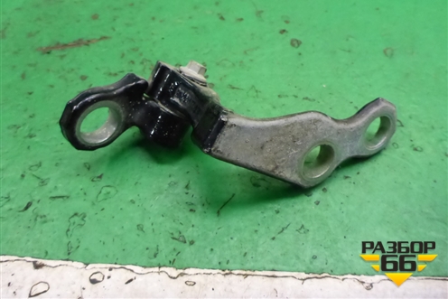 Петля двери передней правой верхняя для Ford Focus 2 с 2008-2011г