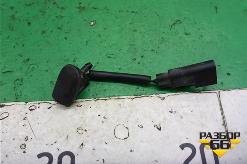 Форсунка омывателя лобового стекла (с обогревом) (4M5117666A) для Ford Focus 2 с 2008-2011г