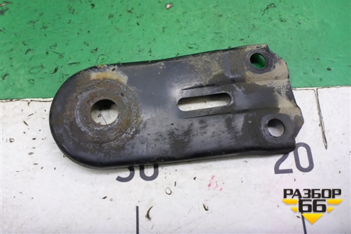 Кронштейн радиатора верхний (3M51R42330AE) для Ford Focus 2 с 2008-2011г