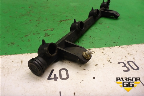 Рейка топливная рампа (1.6л K7MF710) (8200494284A) для Renault Logan с 2004-2015г