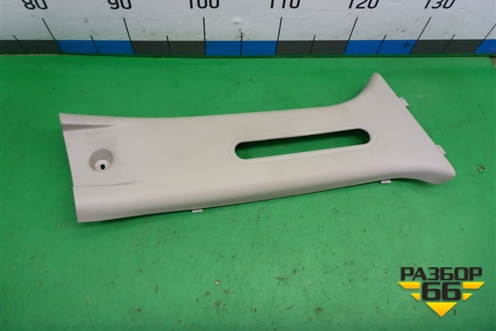 Обшивка стойки центральная верхняя правая (769138896R) для VAZ XRAY с 2016г