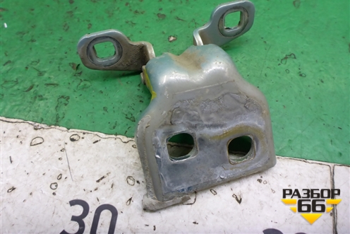 Петля двери задней правой верхняя для Renault Logan с 2004-2015г