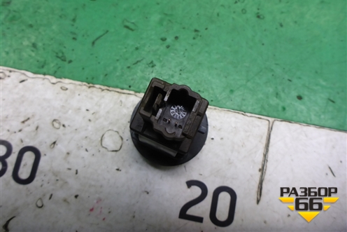 Выключатель пассажирской AIR BAG (8200169589) для Renault Logan с 2004-2015г