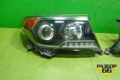 Фара L+R комплект (после 2012г до 2015г ксенон с блоками и лампами) для Toyota Land Cruiser (200) с 2008г