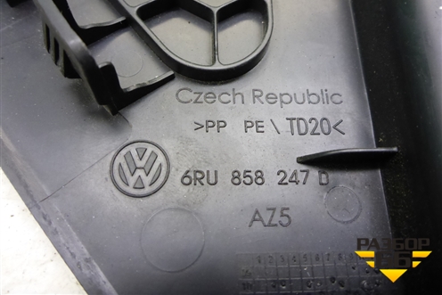 Накладка на торпедо (боковая левая) (6RU858247D) для Volkswagen Polo (седан) с 2010г
