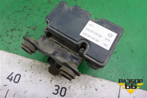 Блок ABS (6RU907379AQ) для Volkswagen Polo (седан) с 2010г