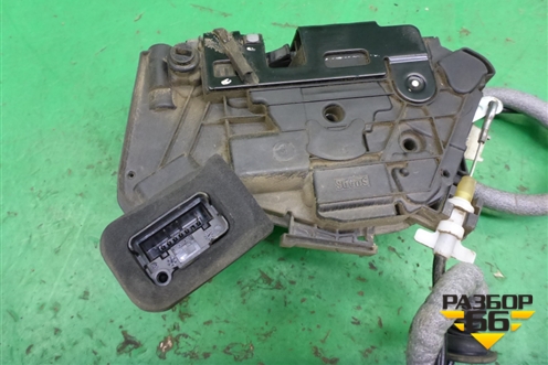 Замок двери задней правой (6RF839016) для Volkswagen Polo (седан) с 2010г
