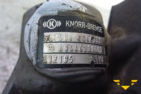 Суппорт задний левый (А9444201002) для Mercedes Benz  TRUCK Axor 2 с 2004г