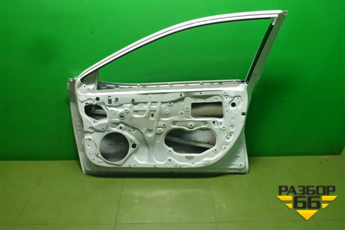 Дверь передняя правая (6700106290) для Toyota Camry V70 с 2017г