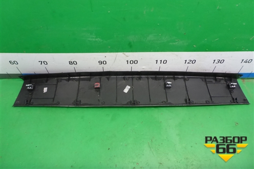 Накладка двери багажника (верхняя хетчбэк) (95231504) для Chevrolet Cruze c 2009-2015г