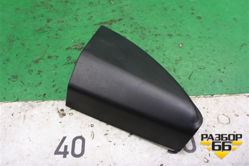 Накладка двери передней правой уголок (96984324) для Chevrolet Cruze c 2009-2015г