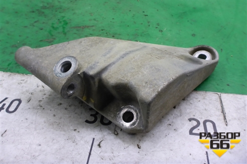 Кронштейн генератора (1.6л F16D3) (96352142) для Chevrolet Cruze c 2009-2015г