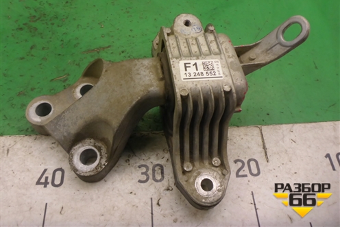 Опора КПП левая (АКПП) (13248552) для Chevrolet Cruze c 2009-2015г