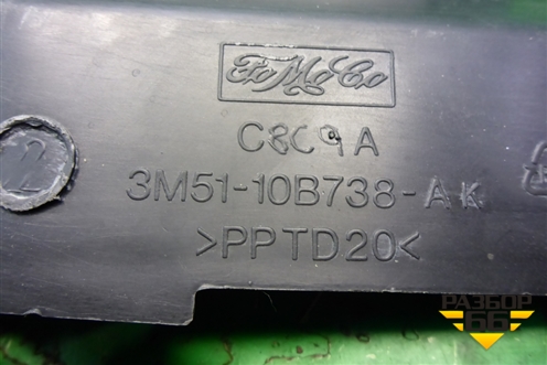Дефлектор радиатора левый (3M5110B738AK) для Ford Focus 2 с 2008-2011г