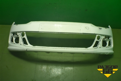Бампер передний (1K8807221H) для Volkswagen Scirocco с 2008г (Сирокко)