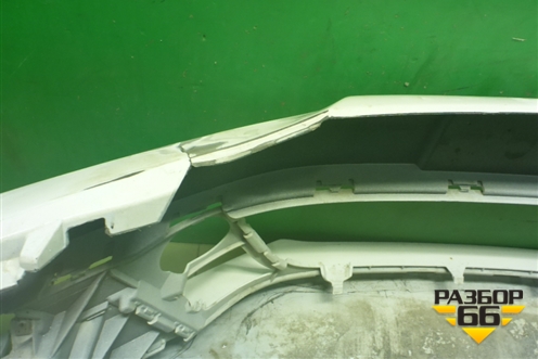 Бампер передний (1K8807221H) для Volkswagen Scirocco с 2008г (Сирокко)