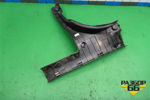 Накладка порога внутренняя заднего правого (858861R000) для Hyundai Solaris с 2010-2016г