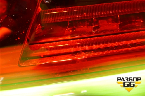Фонарь задний внутренний правый (Led) (A1669068501) для Mercedes Benz ML-Klass W166 c 2011г
