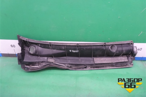 Решетка стеклоочистителей левая (5570902070) для Toyota Corolla (E12) с 2001-2007г