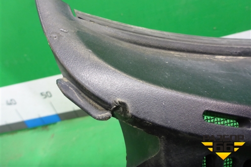 Решетка стеклоочистителей правая (5570802150) для Toyota Corolla (E12) с 2001-2007г