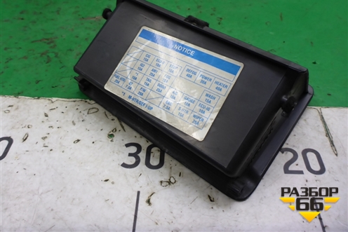 Ящик передней консоли (5544102040) для Toyota Corolla (E12) с 2001-2007г