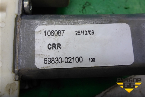 Стеклоподъёмник электрический задний правый для Toyota Corolla (E12) с 2001-2007г
