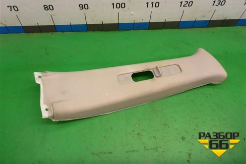 Обшивка стойки центральная верхняя правая (6241102110) для Toyota Corolla (E12) с 2001-2007г