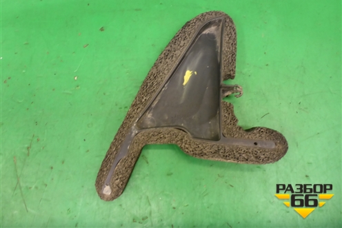Пыльник переднего крыла правого (верхний) (5383402010) для Toyota Corolla (E12) с 2001-2007г