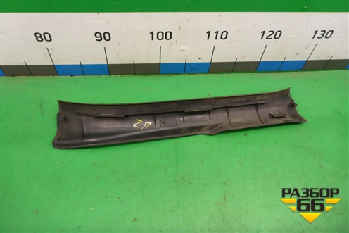 Накладка порога внутренняя заднего правого (6791702070A) для Toyota Corolla (E12) с 2001-2007г