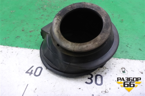 Пыльник горловины топливного бака (7729102030) для Toyota Corolla (E12) с 2001-2007г