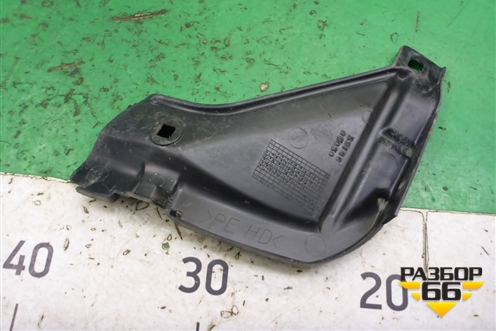 Пыльник заднего бампера левый (5218602030) для Toyota Corolla (E12) с 2001-2007г