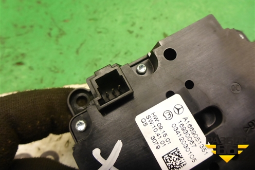 Переключатель режимов подвески (A1669051351) для Mercedes Benz ML-Klass W166 c 2011г