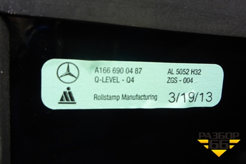 Накладка двери задней правой (на рамку) (A1666900487) для Mercedes Benz ML-Klass W166 c 2011г