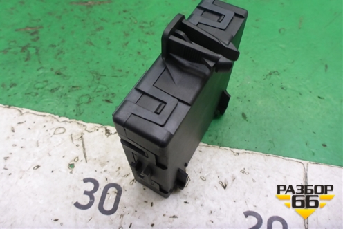 Блок комфорта (двери передней правой) (A16690007609) для Mercedes Benz ML-Klass W166 c 2011г