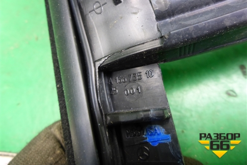 Уплотнитель стекла двери задней правой (A1667351025) для Mercedes Benz ML-Klass W166 c 2011г