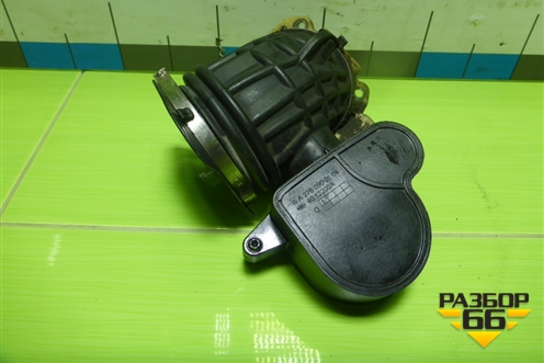 Патрубок воздушного фильтра (M276.955 , 3.5л) (A2760900104) для Mercedes Benz ML-Klass W166 c 2011г