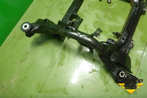 Подрамник передний АКПП для Mercedes Benz ML-Klass W166 c 2011г