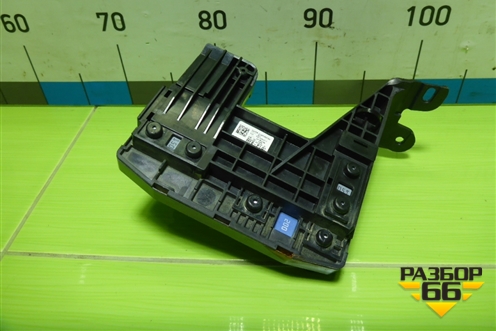 Блок предохранителей салонный (A1665402150) для Mercedes Benz ML-Klass W166 c 2011г