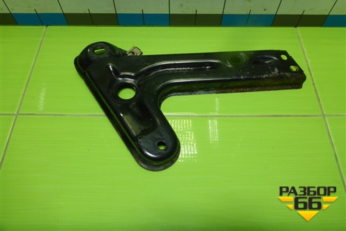 Кронштейн подрамника правый (A1643311040) для Mercedes Benz ML-Klass W166 c 2011г