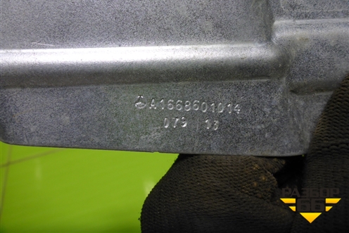 Кронштейн (правый) (A1668600914) для Mercedes Benz ML-Klass W166 c 2011г