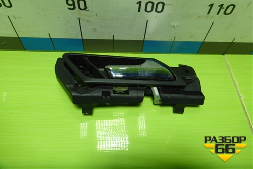 Ручка внутренняя двери передней правой для Mercedes Benz ML-Klass W164 c 2005-2011г
