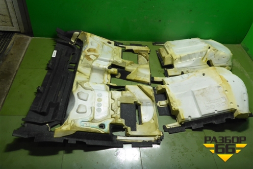 Покрытие напольное (A1646803441) для Mercedes Benz ML-Klass W164 c 2005-2011г