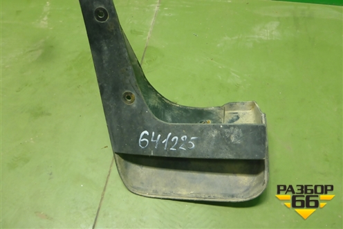 Брызговик задний правый (7662512530) для Toyota Corolla (E15) с 2006-2013г