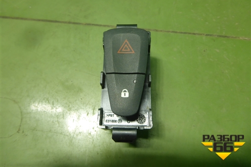 Кнопка аварийной сигнализации (682601883R) для Renault Sandero с 2013-2022г