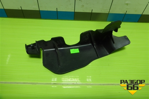 Накладка внутренняя (правая) (A1646840437) для Mercedes Benz ML-Klass W166 c 2011г