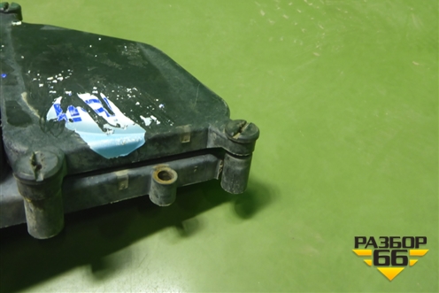Крышка блока предохранителей (7L0937576) для Volkswagen Touareg c 2002-2010г