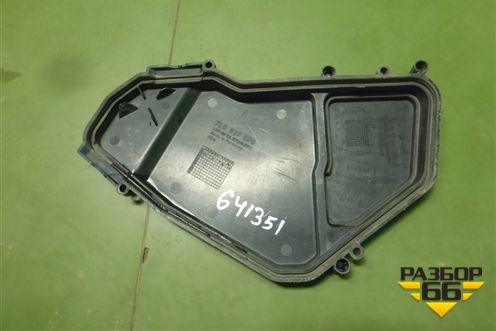 Крышка блока предохранителей (7L0937576) для Volkswagen Touareg c 2002-2010г
